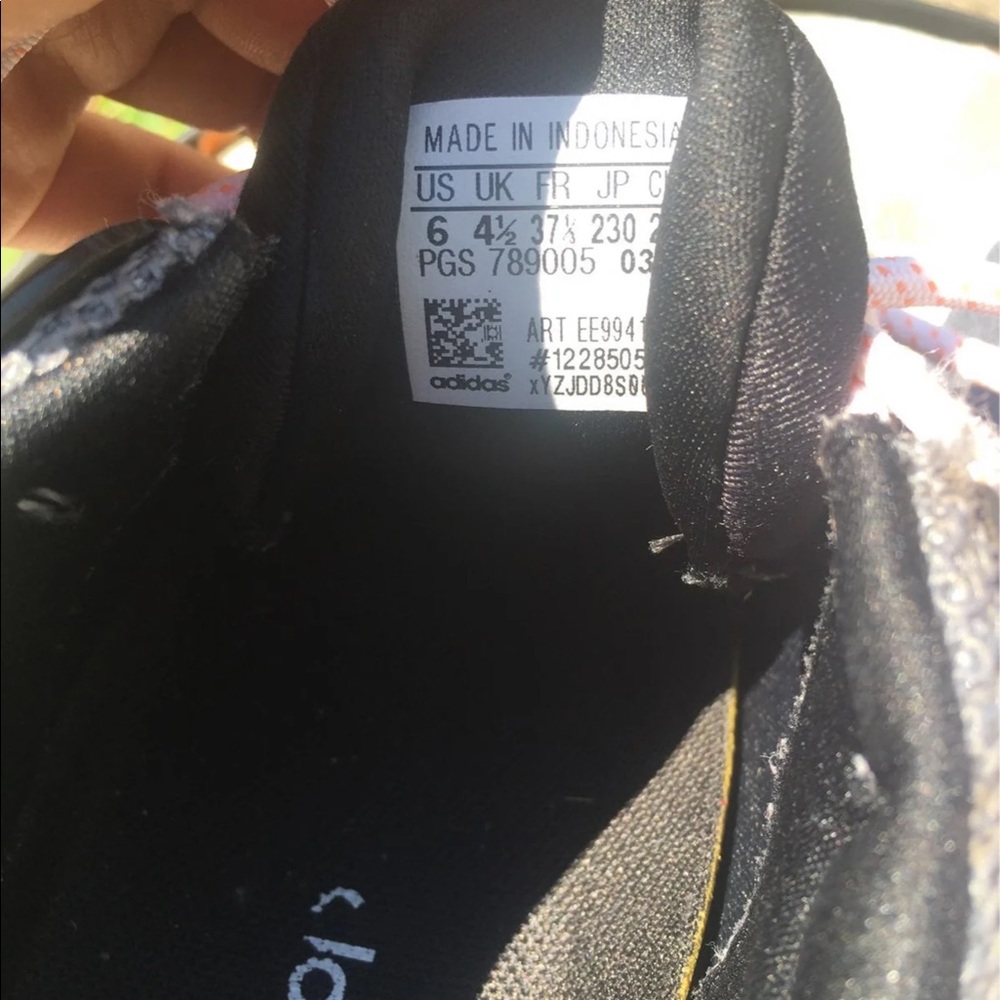 Adidas Cloudfoam Running Shoes - image 5